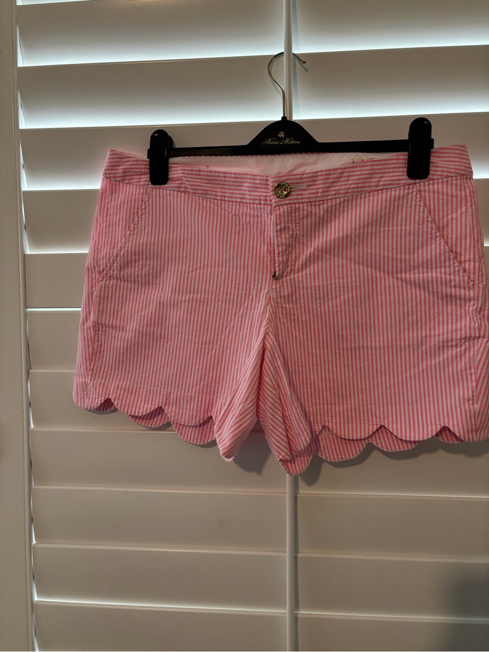 Lilly Pulitzer Pink Striped Scallop Hem Shorts